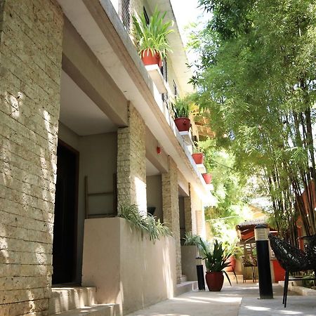 Bale Mi Hotel Balabag  Exterior foto